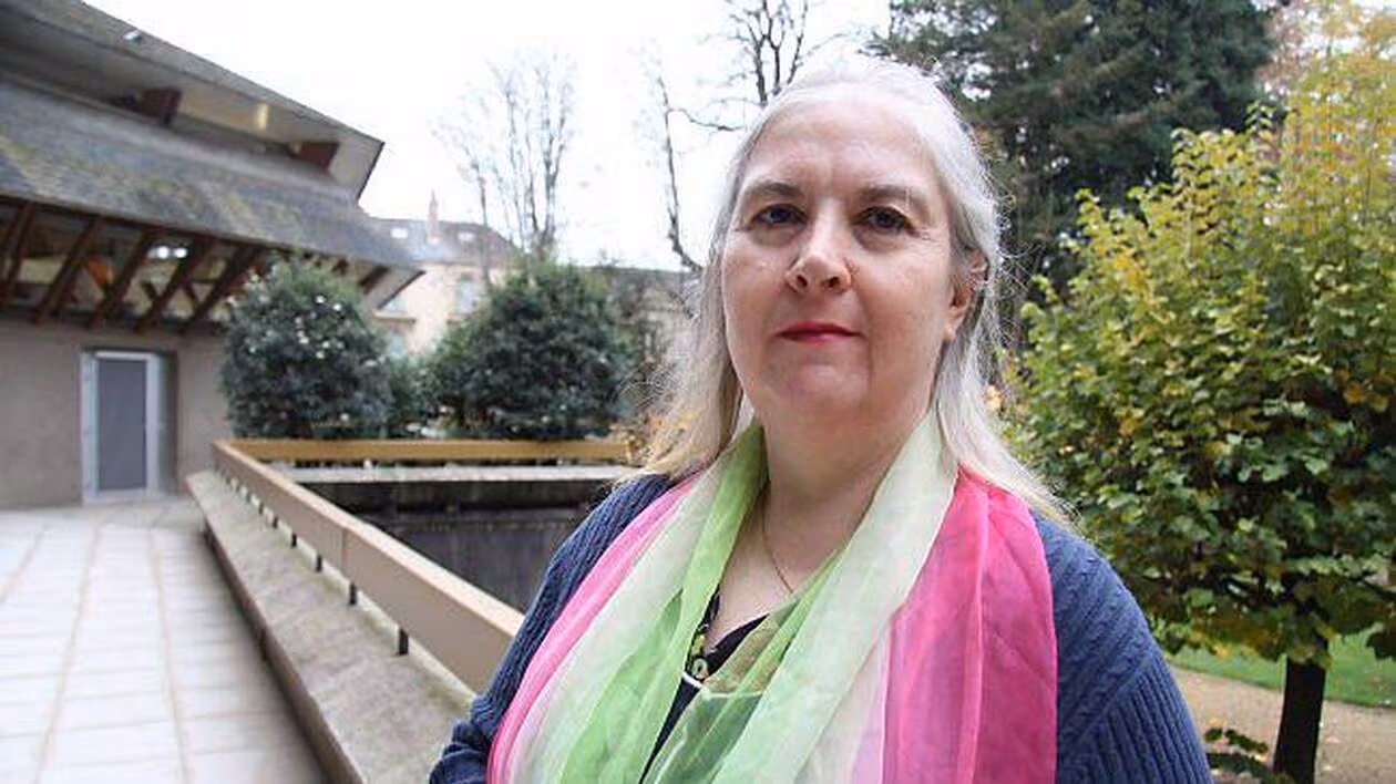 Anne Bernet